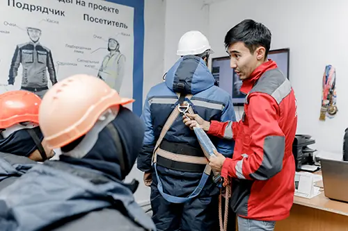 Практическое занятие по промышленной безопасности в учебном центре HSE Company